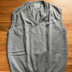 Vintage McGeorge heather gray cashmere vest men's size 42 Scotland